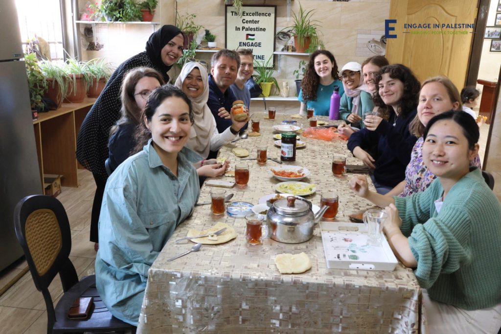 Top 10 Volunteer and Internship Opportunities in Palestine/Israel