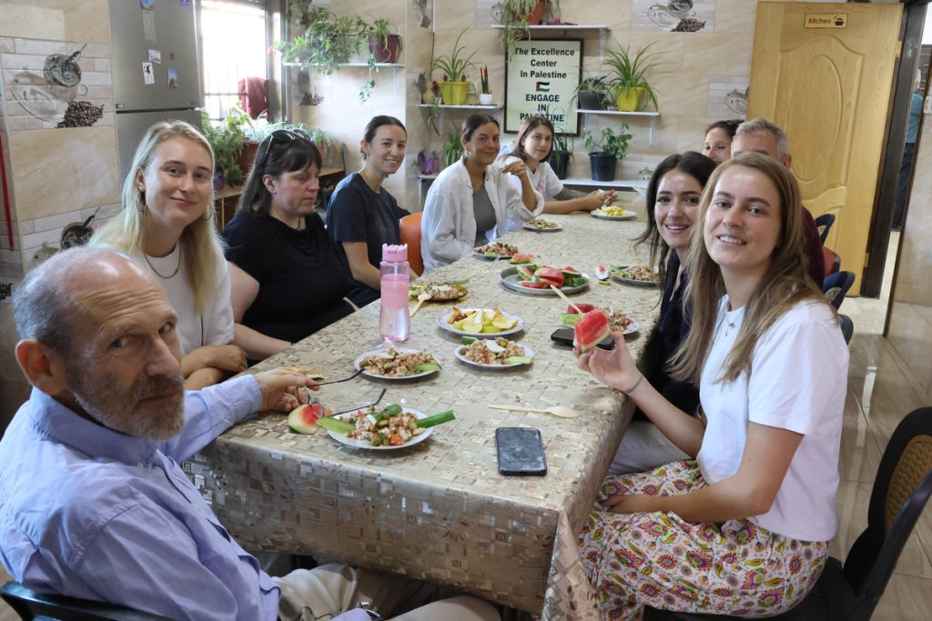 How to Volunteer in Palestine: Step-by-Step Guide for Foreigners