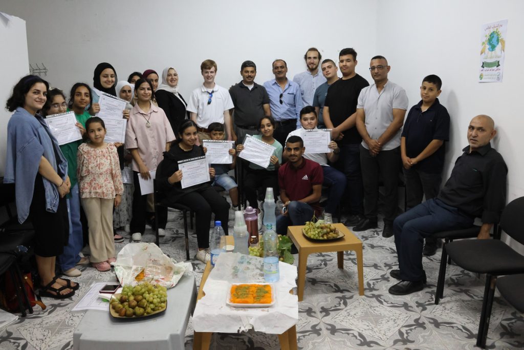 Volunteer Opportunities in Palestine: Teaching English, Human Rights and Refugee Support